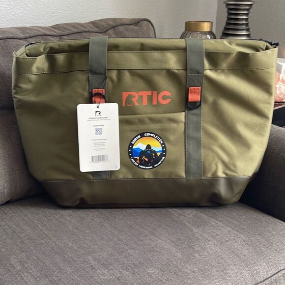RTIC Everyday insulated cooler 35L collapsible tote bag NWT - Picture 1 of 14